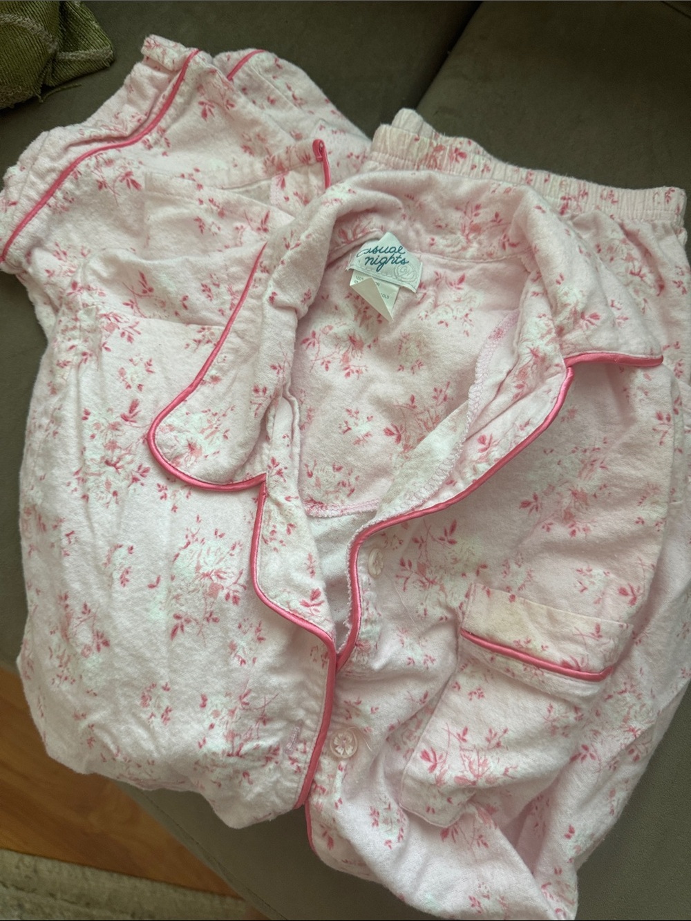 Women's Pink Floral Pajama Set